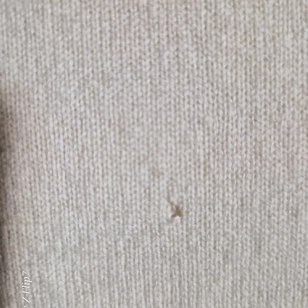 ​Talbots Petites 100% Pure Cashmere Cream Crewneck Sweater Size PL - Picture 10 of 10